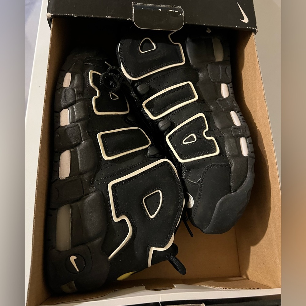 Nike Air Uptempo Knicks Youth 6.5 Womens 8 Black White Sneakers